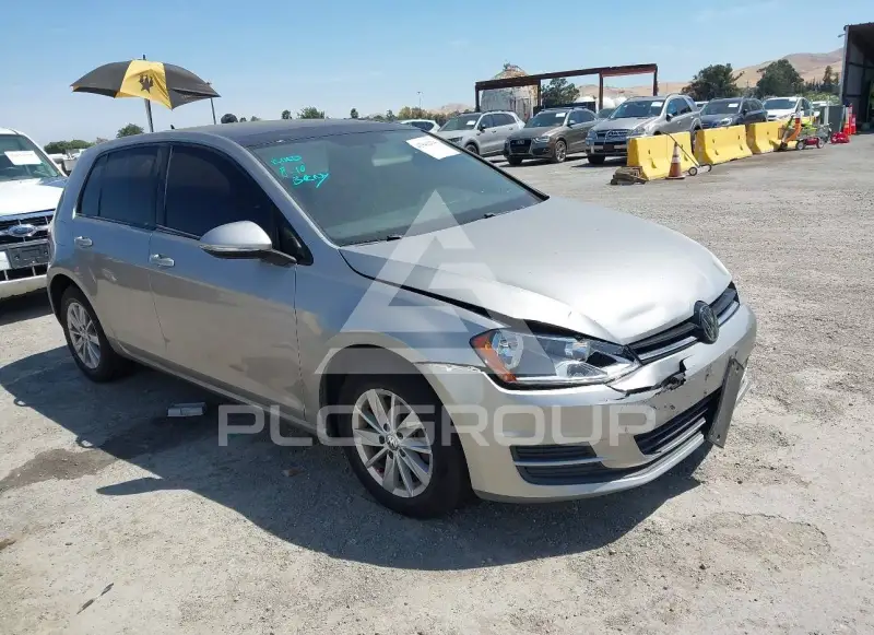 2016 Volkswagen GOLF photo