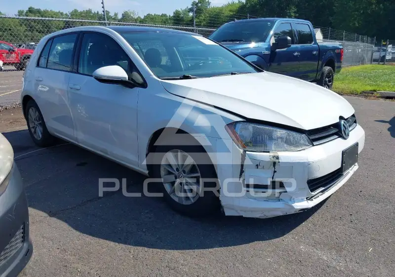 2016 Volkswagen GOLF photo