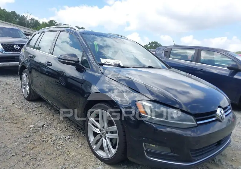 2016 Volkswagen GOLF photo