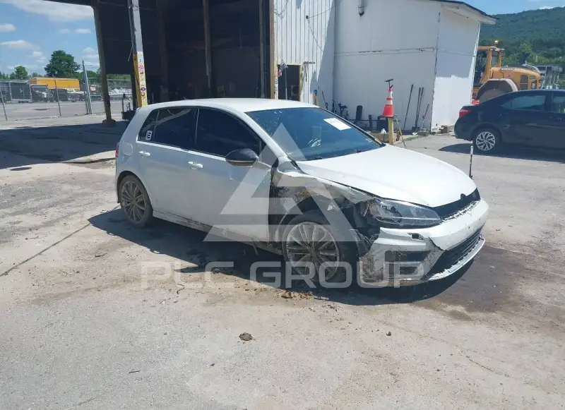 2016 Volkswagen GOLF photo