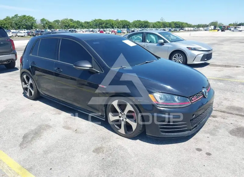 2016 Volkswagen GOLF photo