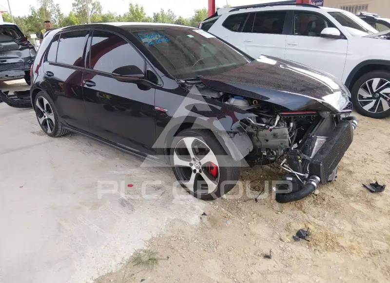 2016 Volkswagen GOLF photo