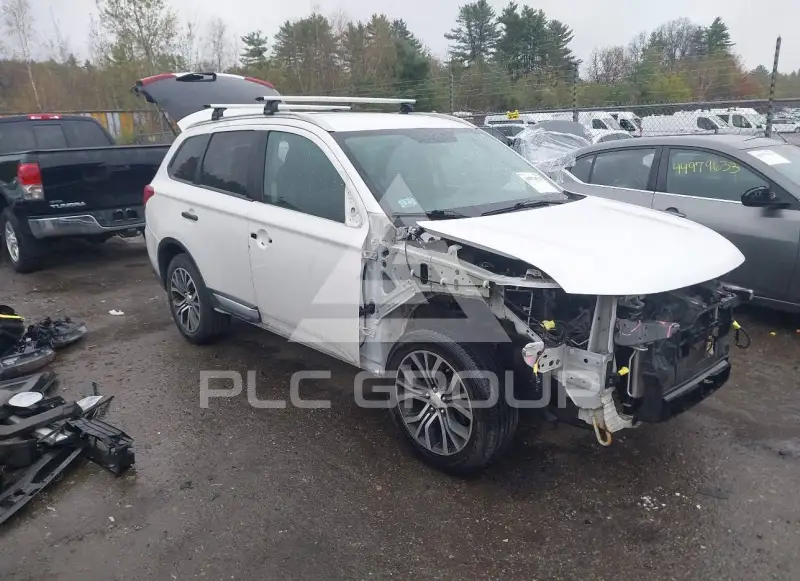 2017 Mitsubishi OUTLANDER фото