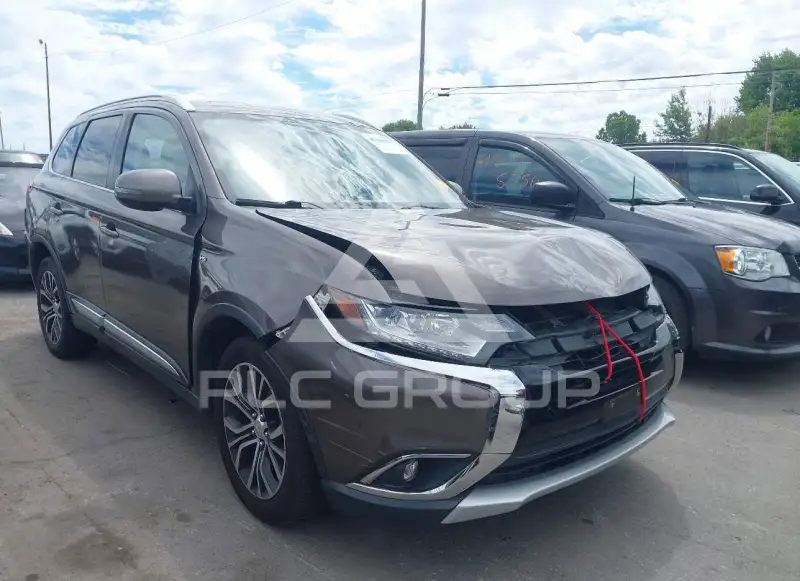 2017 Mitsubishi OUTLANDER фото
