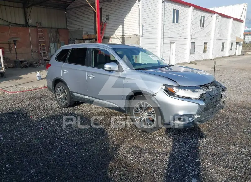 2017 Mitsubishi OUTLANDER photo