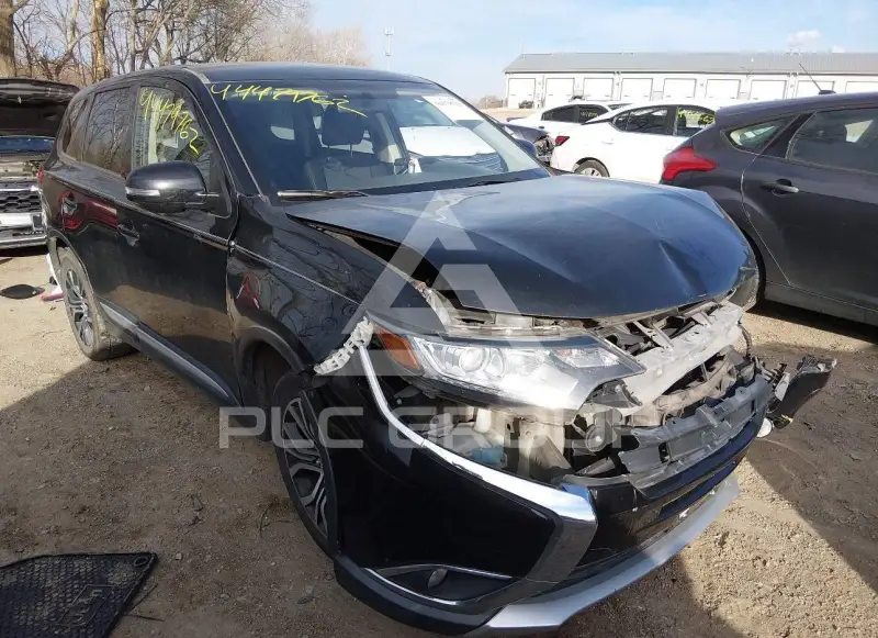 2017 Mitsubishi OUTLANDER фото