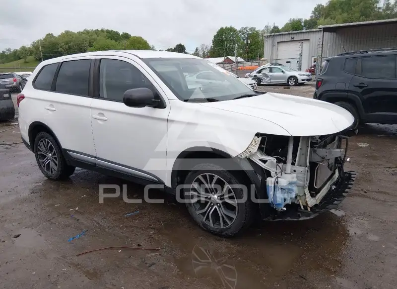 2017 Mitsubishi OUTLANDER фото