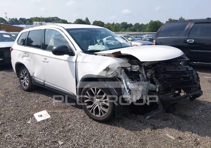 2017 Mitsubishi OUTLANDER фото