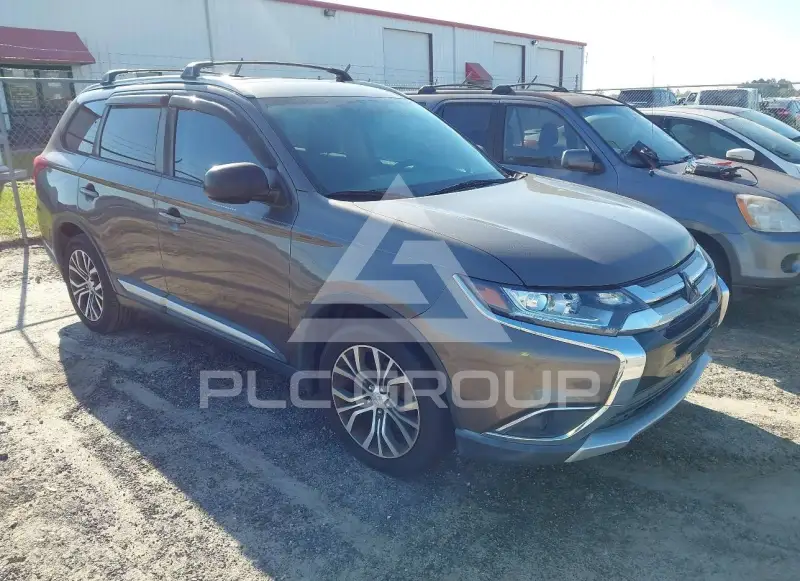 2017 Mitsubishi OUTLANDER фото