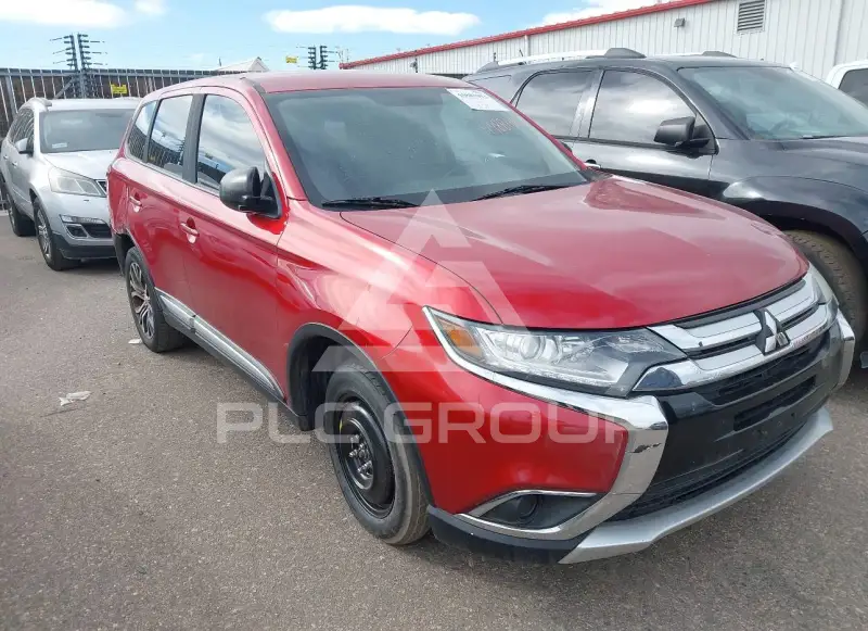 2017 Mitsubishi OUTLANDER photo