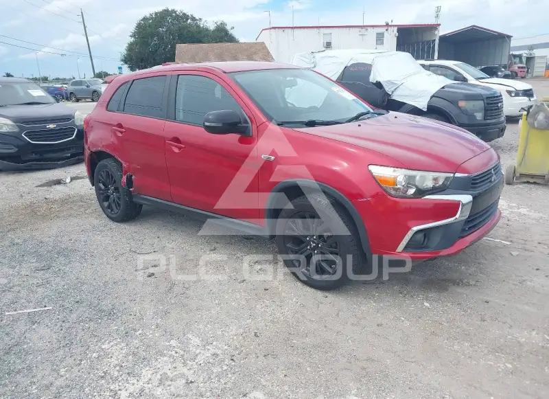 2017 Mitsubishi OUTLANDER фото