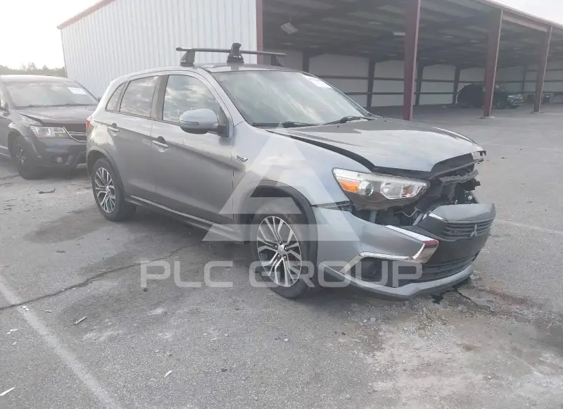 2017 Mitsubishi OUTLANDER фото