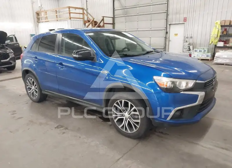 2017 Mitsubishi OUTLANDER photo