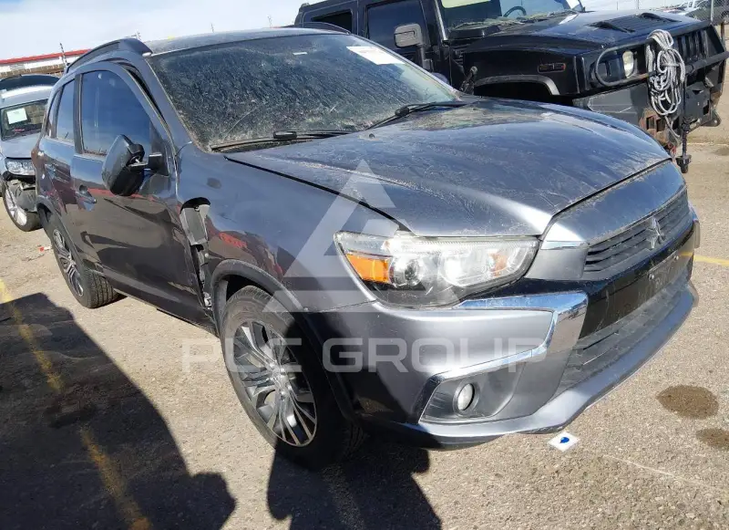 2017 Mitsubishi OUTLANDER фото