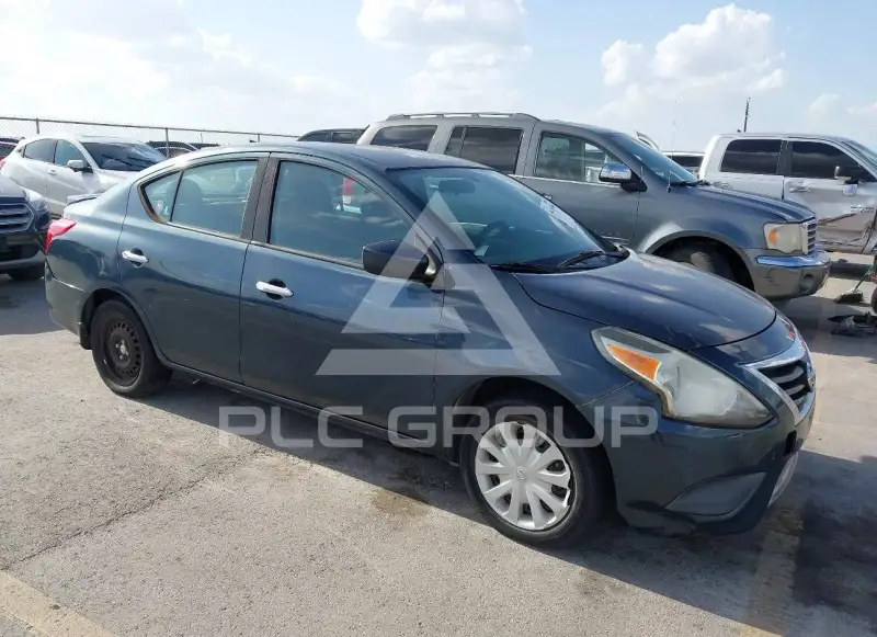 2017 Nissan VERSA фото