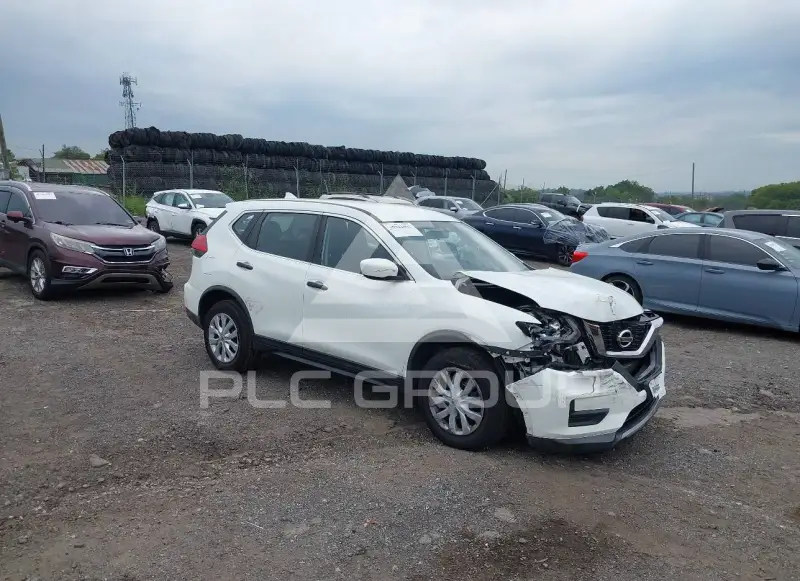 2017 Nissan ROGUE photo