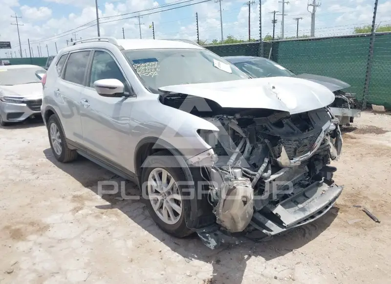 2017 Nissan ROGUE photo