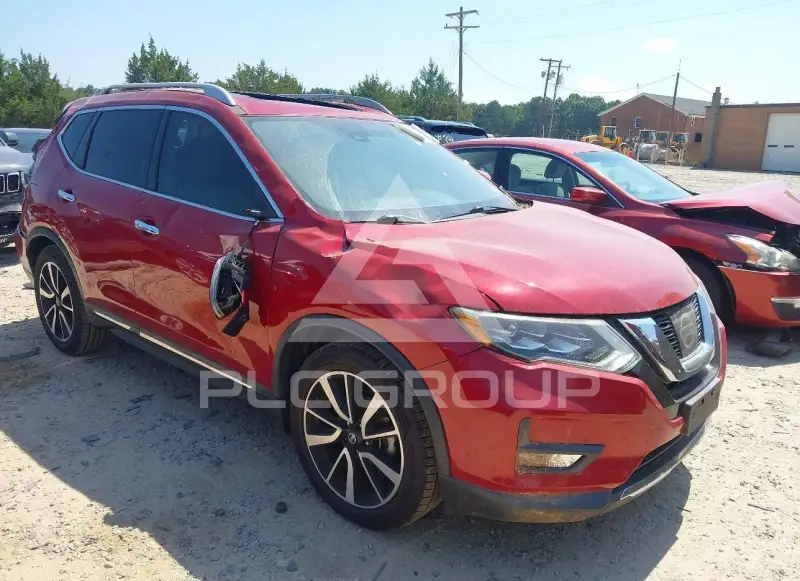 2017 Nissan ROGUE photo