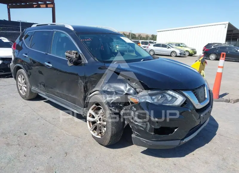 2017 Nissan ROGUE фото