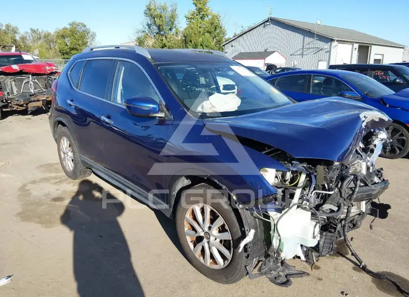 2017 Nissan ROGUE фото