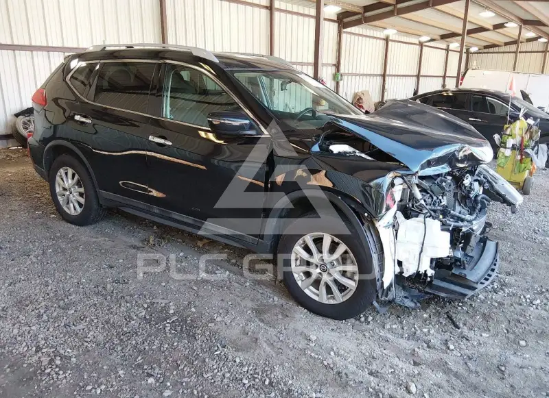 2017 Nissan ROGUE photo