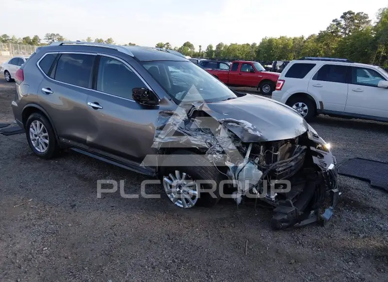2017 Nissan ROGUE photo