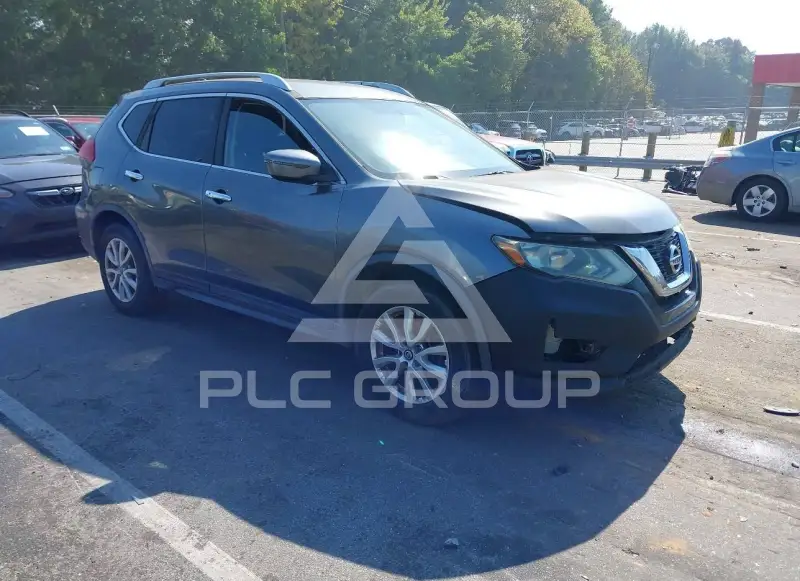 2017 Nissan ROGUE photo
