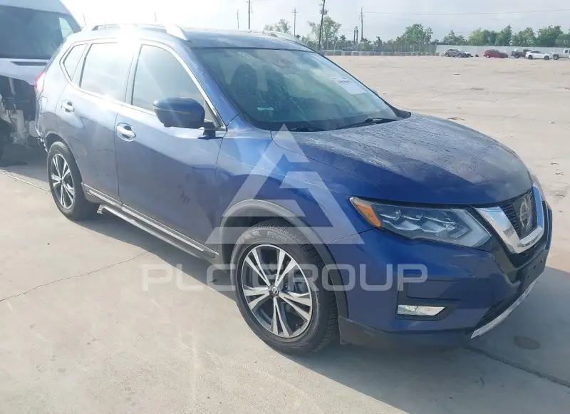 2017 Nissan ROGUE photo