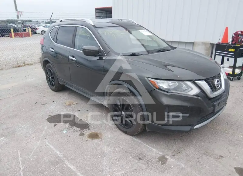 2017 Nissan ROGUE фото