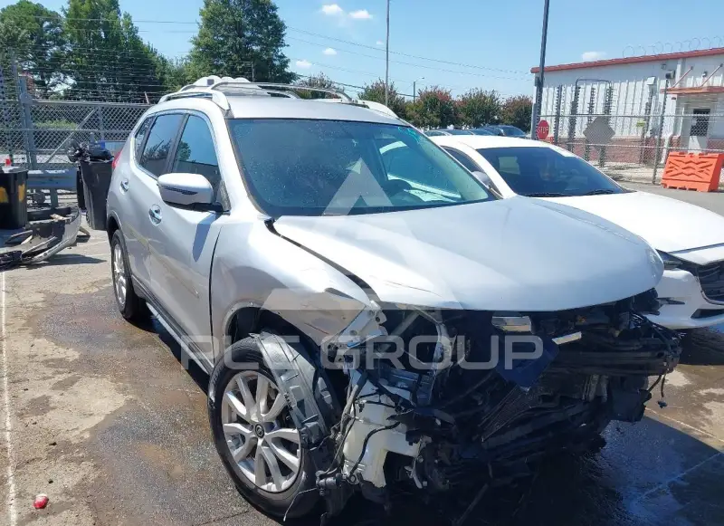 2017 Nissan ROGUE фото