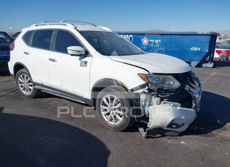 2017 Nissan ROGUE photo