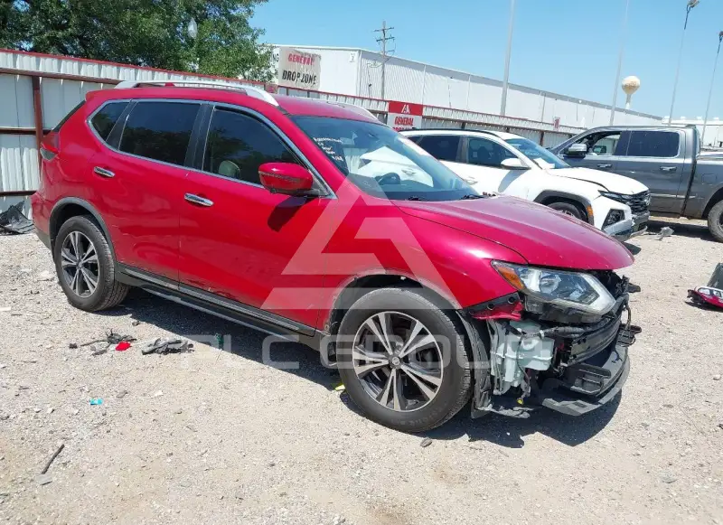 2017 Nissan ROGUE фото