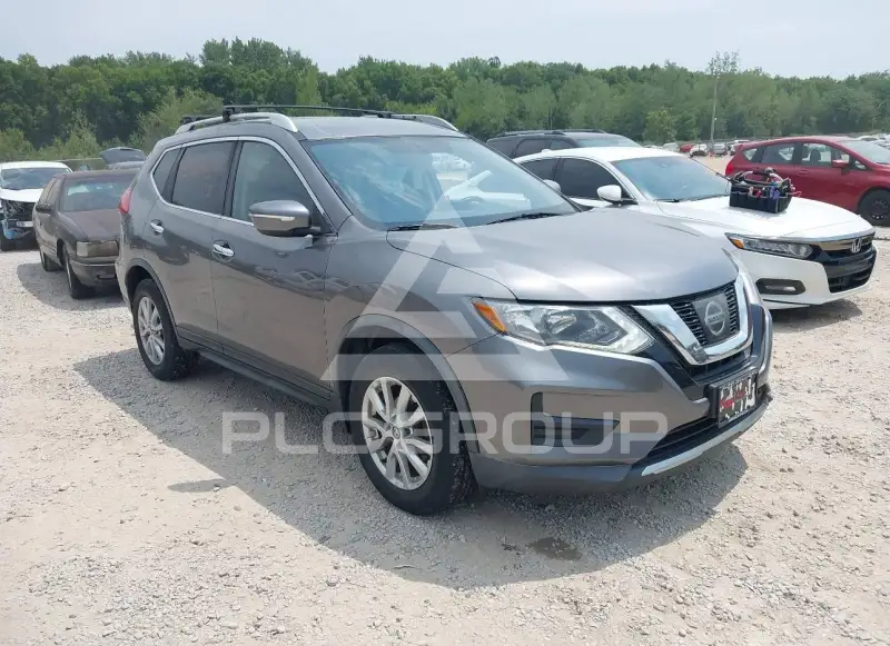 2017 Nissan ROGUE photo