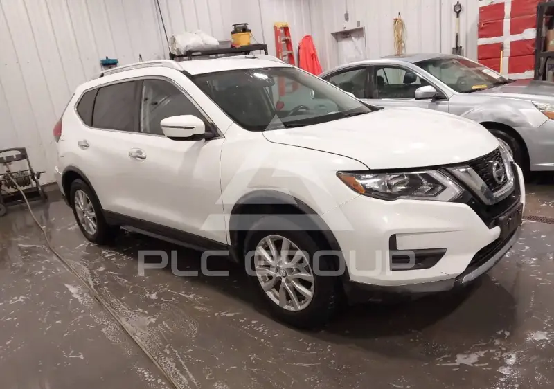2017 Nissan ROGUE фото