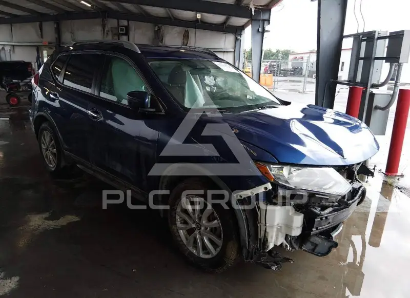 2017 Nissan ROGUE фото