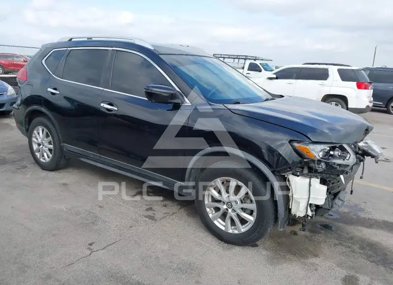 2017 Nissan ROGUE photo