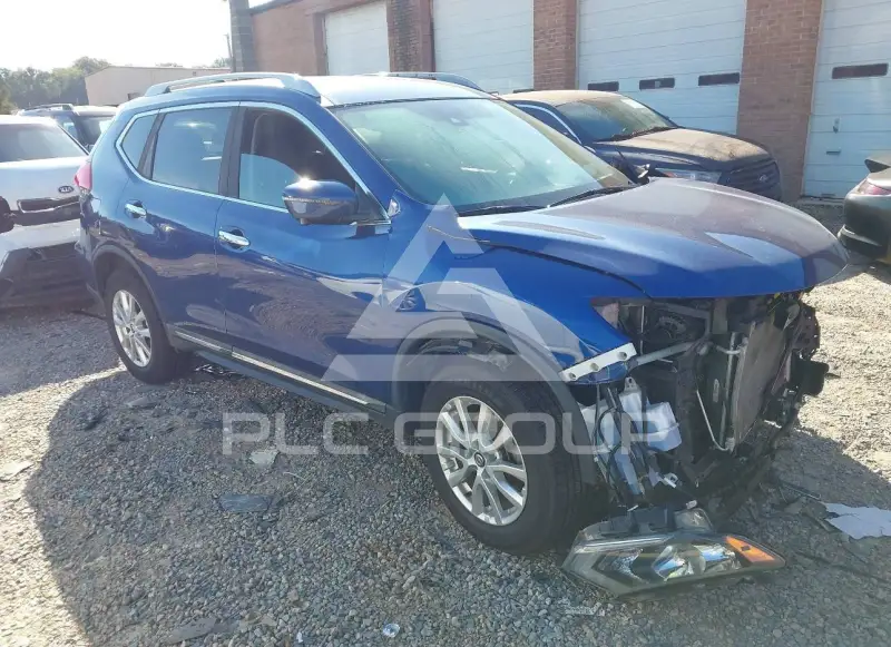 2017 Nissan ROGUE photo