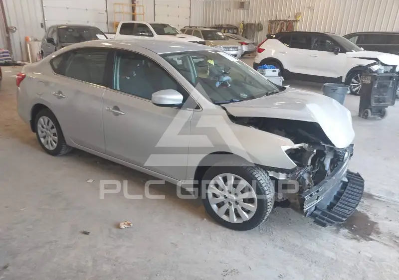 2017 Nissan SENTRA фото