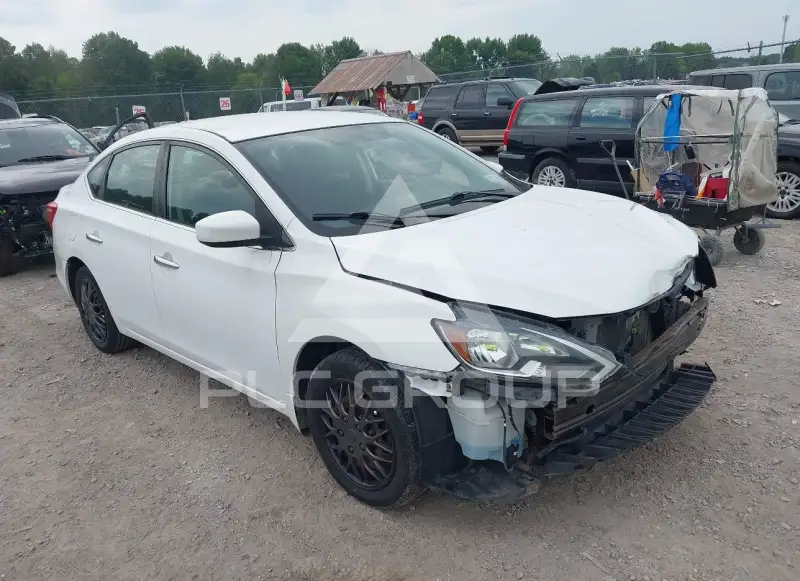 2017 Nissan SENTRA фото