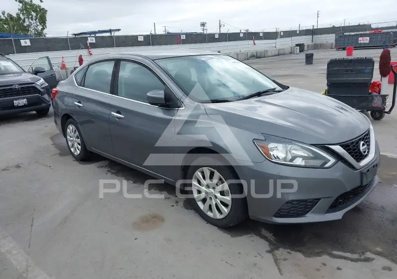 2017 Nissan SENTRA фото