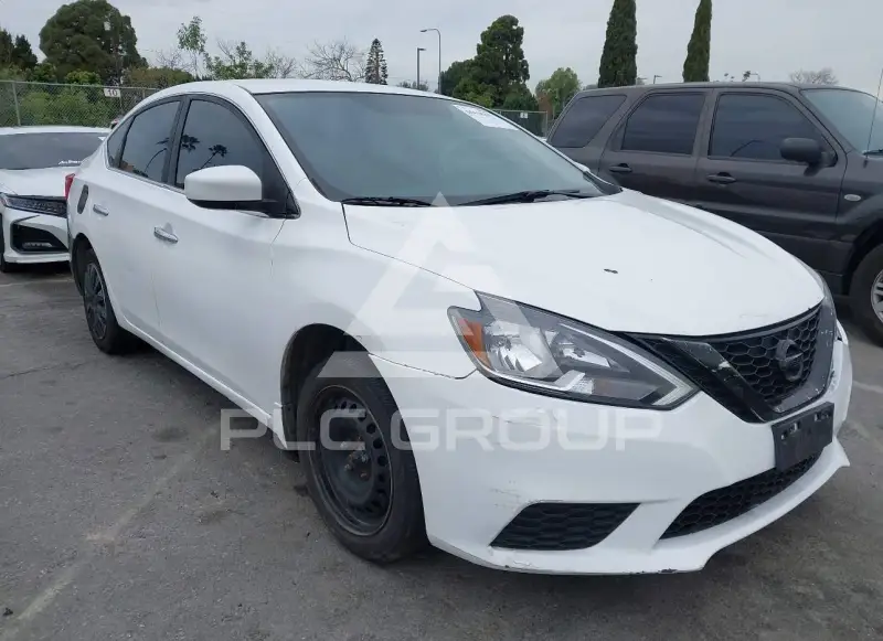 2017 Nissan SENTRA фото