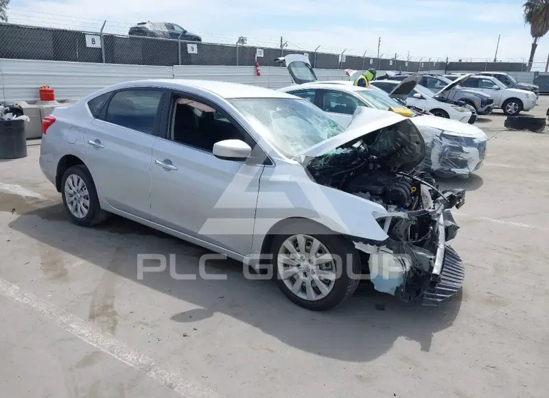 2017 Nissan SENTRA фото