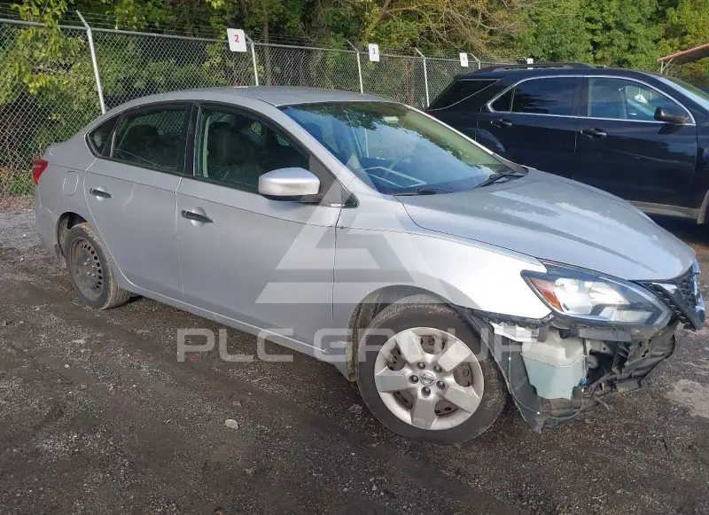 2017 Nissan SENTRA фото