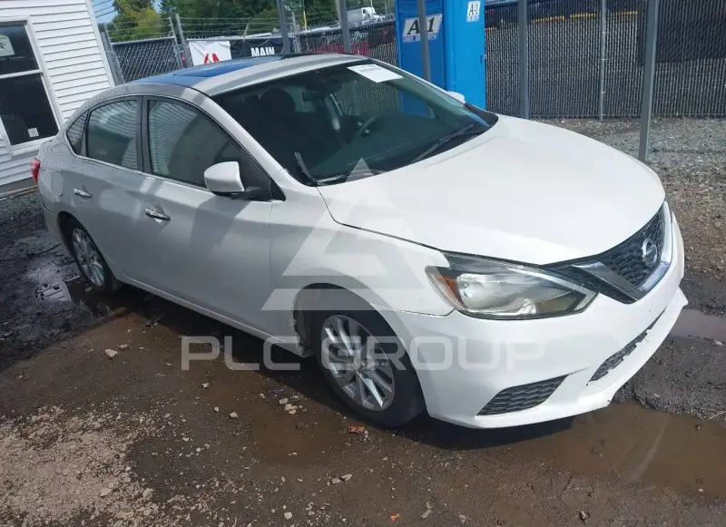 2017 Nissan SENTRA фото
