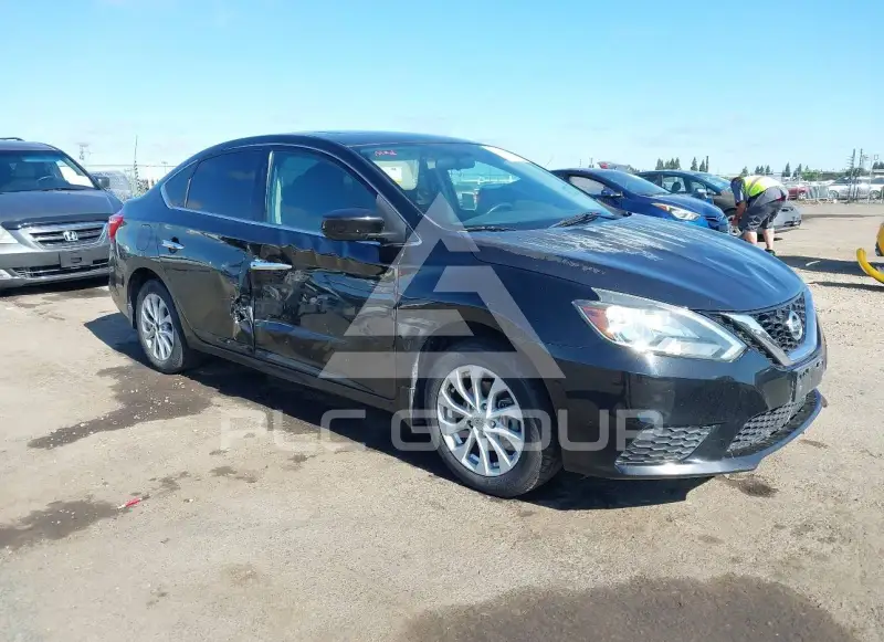 2017 Nissan SENTRA фото