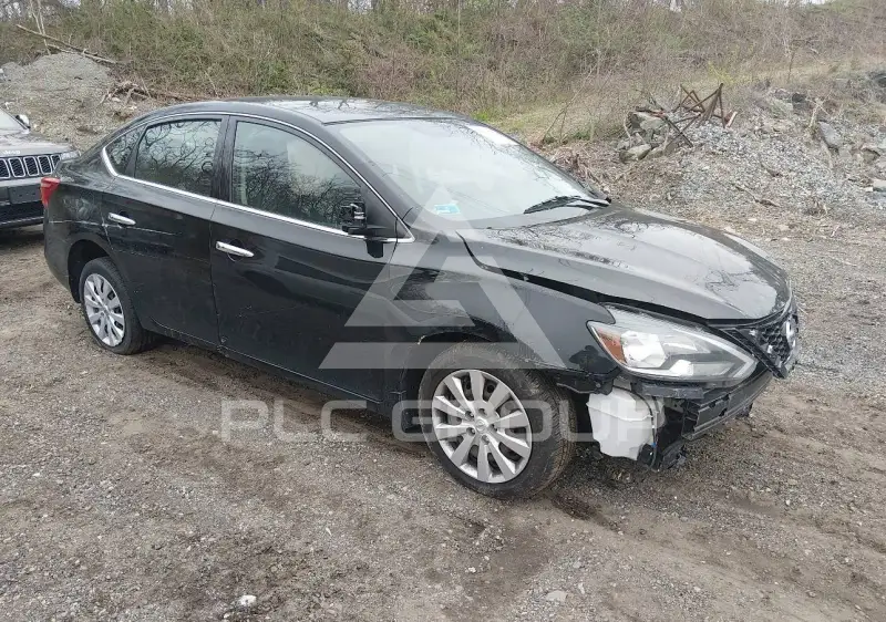 2017 Nissan SENTRA фото