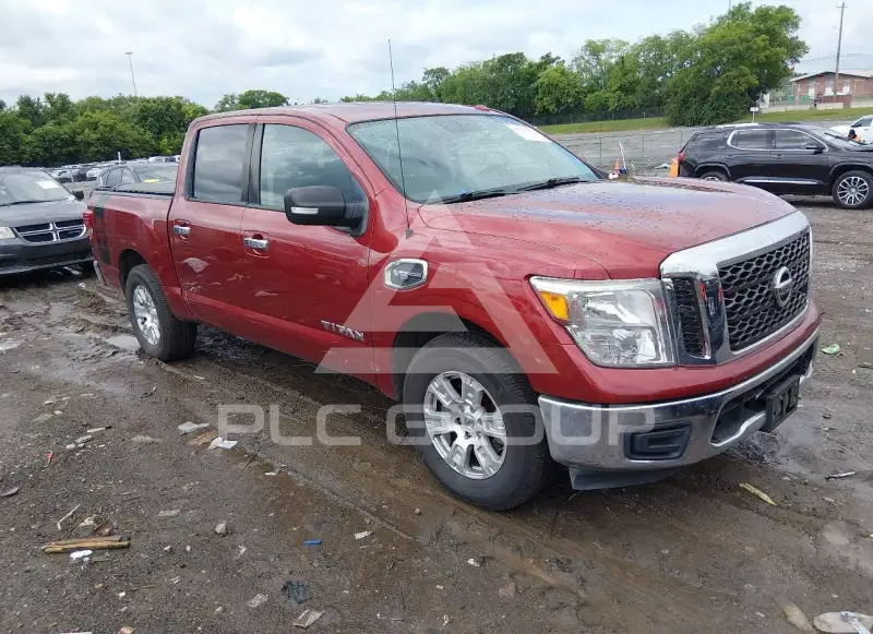 2017 Nissan TITAN фото