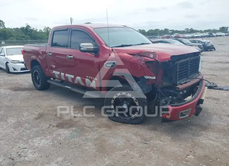 2017 Nissan TITAN фото