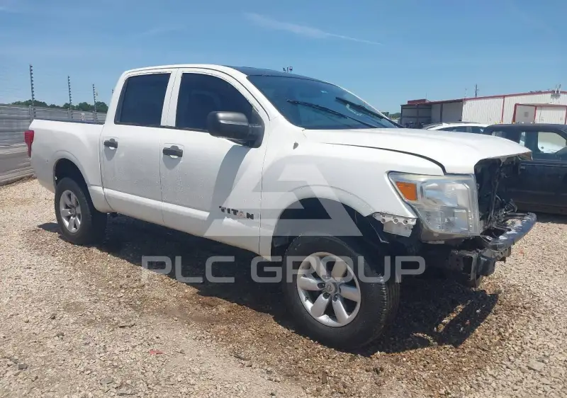 2017 Nissan TITAN photo