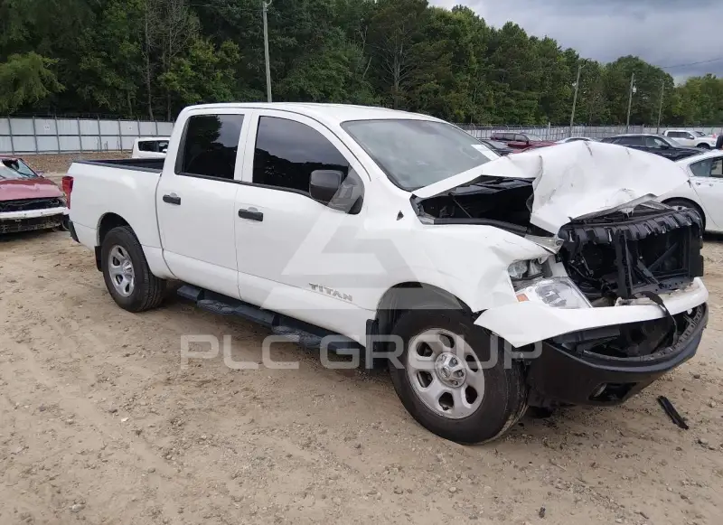 2017 Nissan TITAN фото